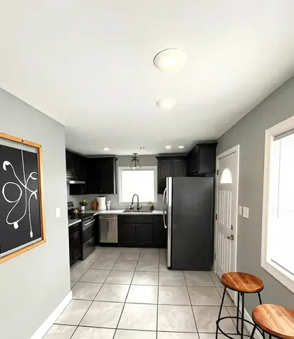16626 Holland Avenue South Holland IL 60473
