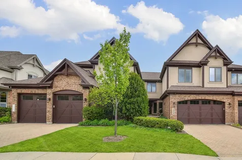 2009 Mackenzie Place Wheaton IL 60187