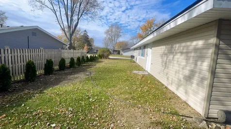 631 West Weathersfield Way Schaumburg IL 60193