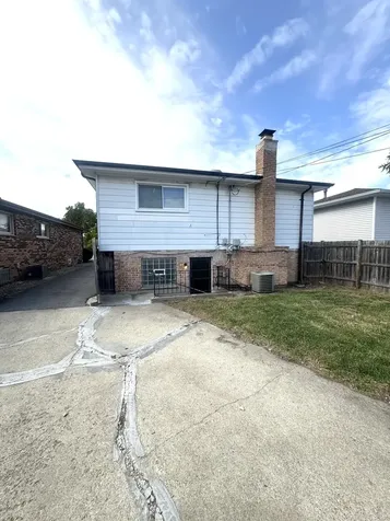 283 Luella Avenue Calumet City IL 60409