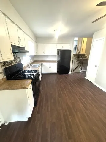 283 Luella Avenue Calumet City IL 60409