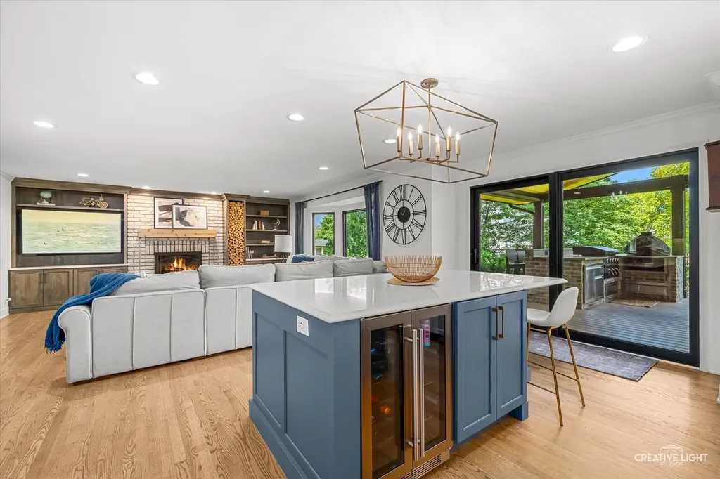 1644 Riparian Drive Naperville IL 60565