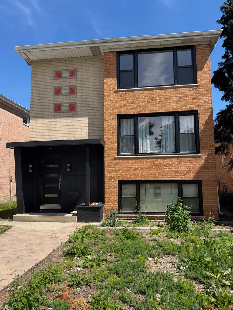 6048 West 79th Street Burbank IL 60459