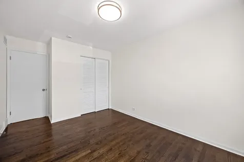 1615 West Greenleaf Avenue Chicago IL 60626