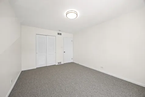 1615 West Greenleaf Avenue Chicago IL 60626