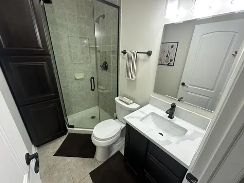 130 South Elm Tree Lane Elmhurst IL 60126