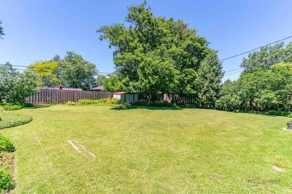 1407 Washington Street Lake In The Hills IL 60156