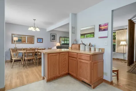 1407 Washington Street Lake In The Hills IL 60156