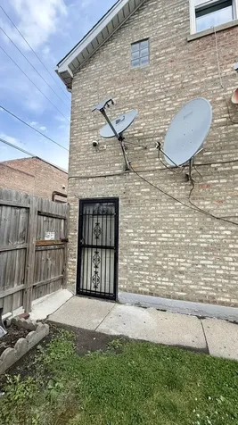 3141 West 44th Street Chicago IL 60632