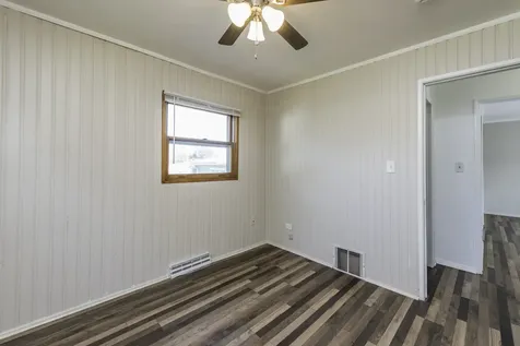 2809 North Elmwood Avenue Waukegan IL 60087