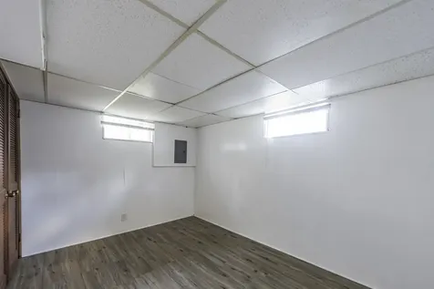 2809 North Elmwood Avenue Waukegan IL 60087