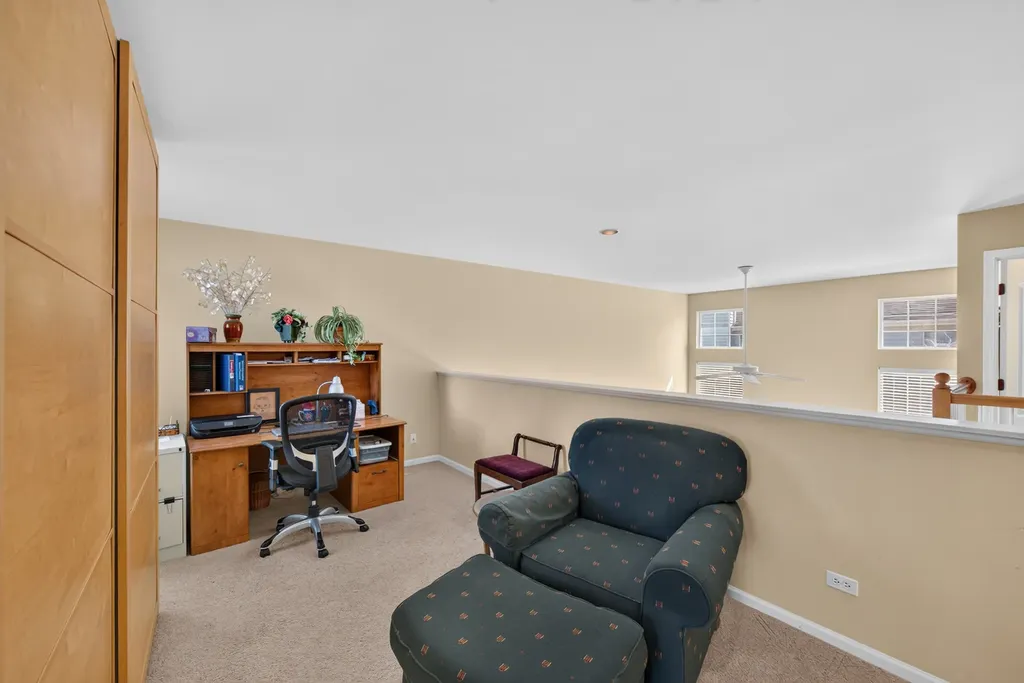 869 Havenshire Road Naperville IL 60565