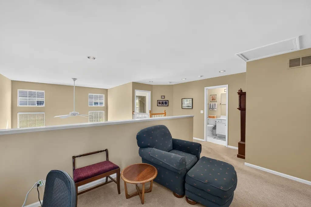 869 Havenshire Road Naperville IL 60565
