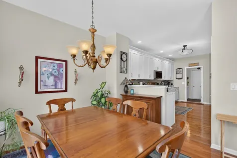 869 Havenshire Road Naperville IL 60565