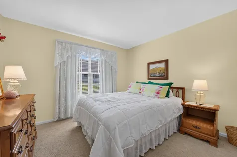 869 Havenshire Road Naperville IL 60565