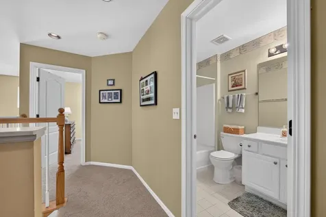 869 Havenshire Road Naperville IL 60565