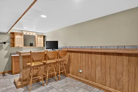 869 Havenshire Road Naperville IL 60565