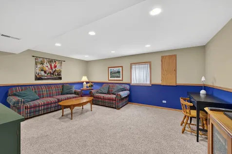 869 Havenshire Road Naperville IL 60565