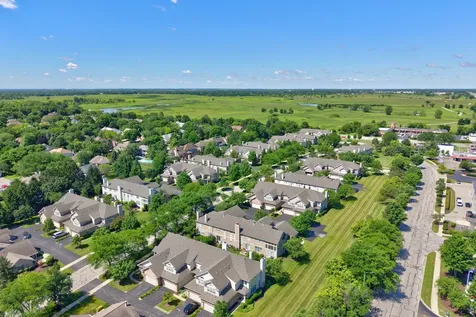 869 Havenshire Road Naperville IL 60565