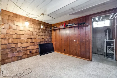 240 Park Crest Drive Freeport IL 61032