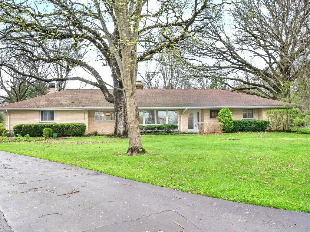 3273 Merrimac Lane Long Grove IL 60047