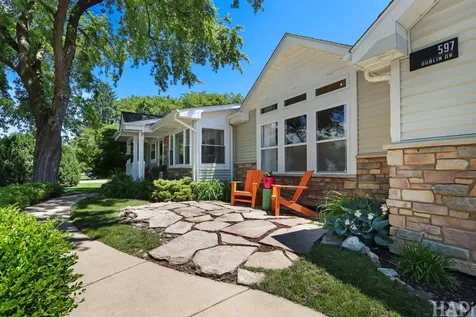 597 Dublin Drive Mundelein IL 60060