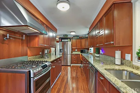 597 Dublin Drive Mundelein IL 60060