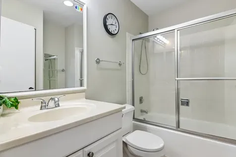 1462 Fairfax Lane Buffalo Grove IL 60089