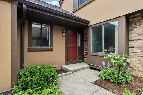 1462 Fairfax Lane Buffalo Grove IL 60089