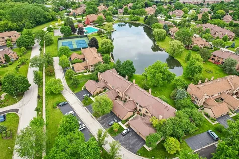 1462 Fairfax Lane Buffalo Grove IL 60089