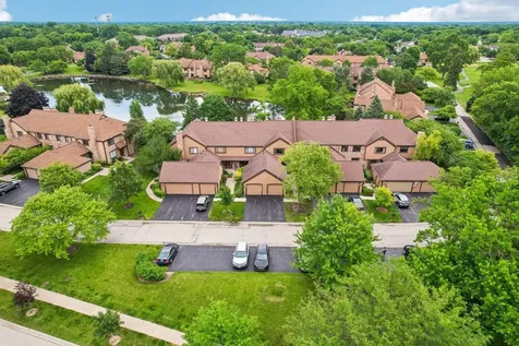 1462 Fairfax Lane Buffalo Grove IL 60089