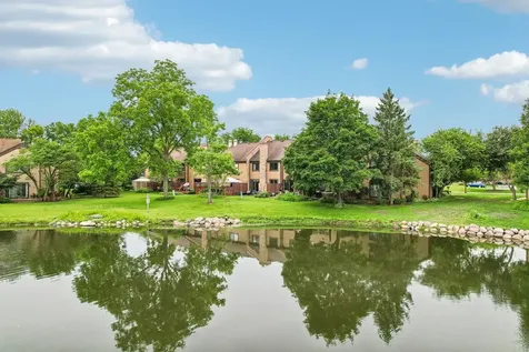 1462 Fairfax Lane Buffalo Grove IL 60089