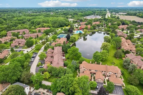 1462 Fairfax Lane Buffalo Grove IL 60089
