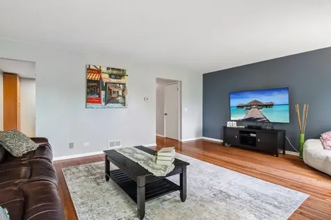 1462 Fairfax Lane Buffalo Grove IL 60089