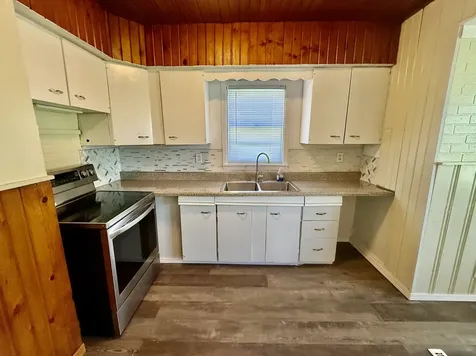 14180 Elmira Road Toulon IL 61483