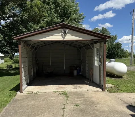 14180 Elmira Road Toulon IL 61483