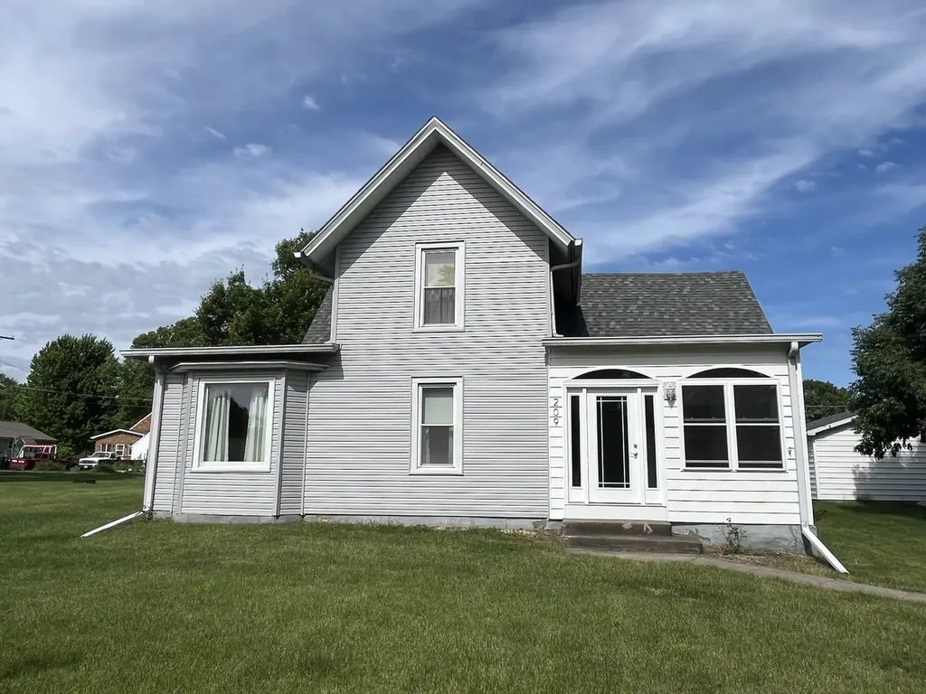 209 North School Street Atkinson IL 61235