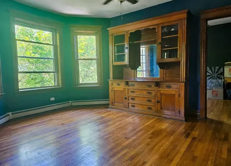 2327 West 35th Place Chicago IL 60609