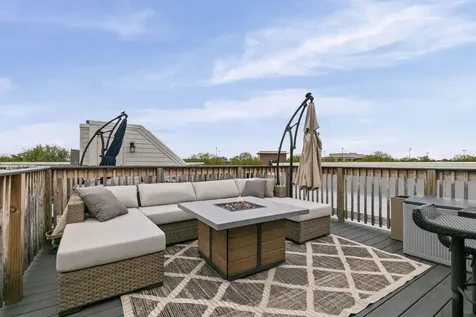 158 North Rose Street Palatine IL 60067