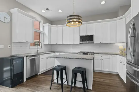 158 North Rose Street Palatine IL 60067