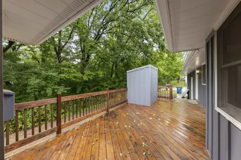 1198 Lisbon Street Morris IL 60450