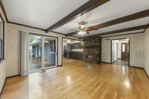 1198 Lisbon Street Morris IL 60450