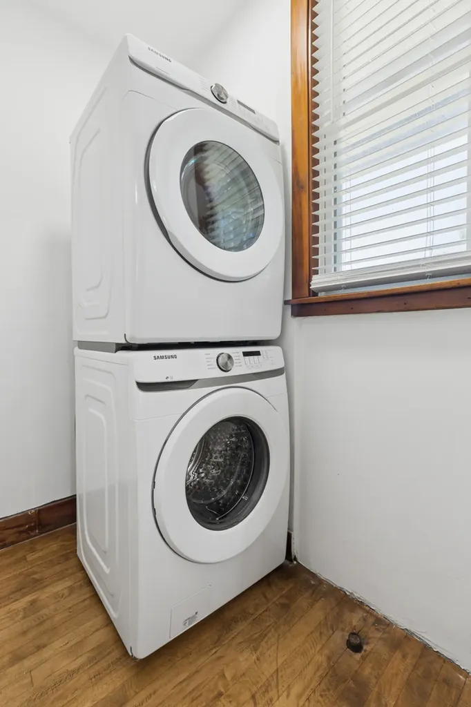 4908 West Pensacola Avenue Chicago IL 60641