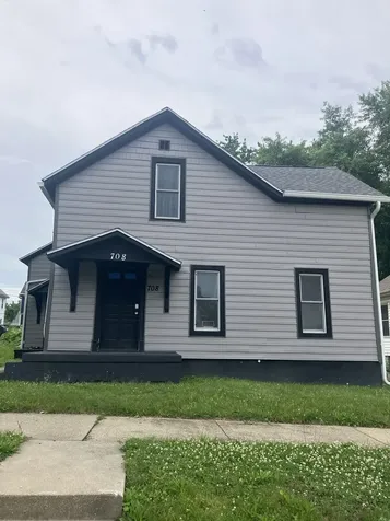 708 West Jefferson Street W Bloomington IL 61701