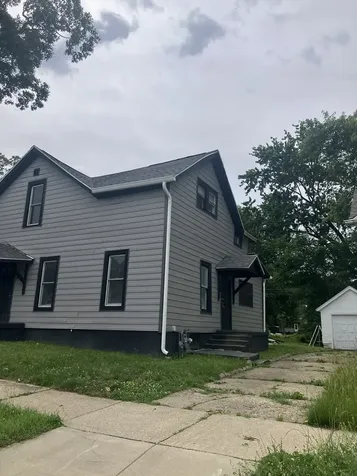 708 West Jefferson Street W Bloomington IL 61701