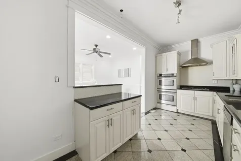 2446 West Pensacola Avenue Chicago IL 60618
