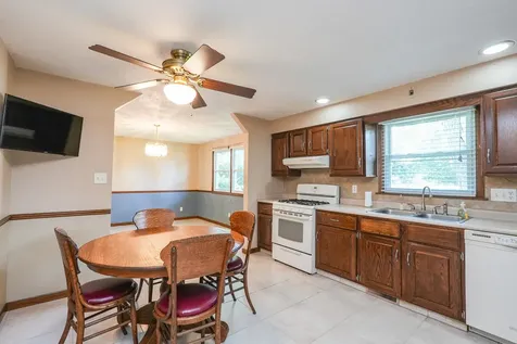 778 Woodstock Lane Bourbonnais IL 60914