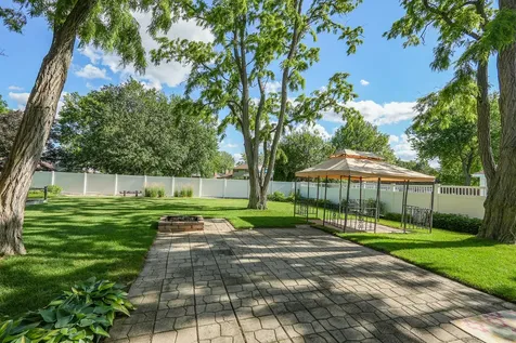 778 Woodstock Lane Bourbonnais IL 60914