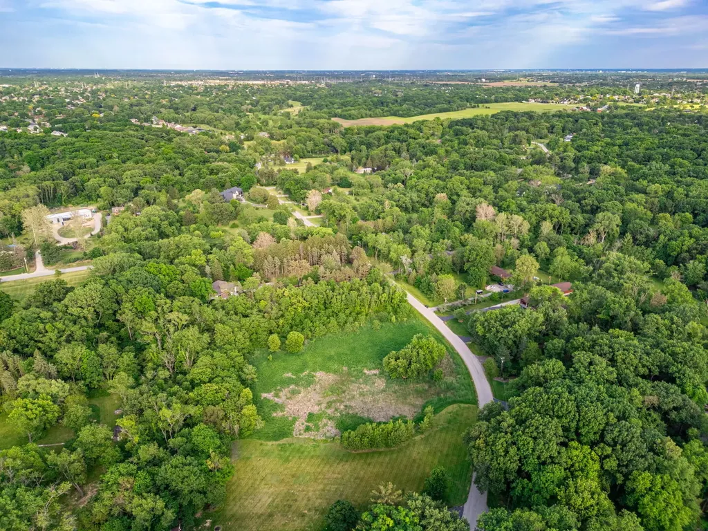 14556 West Hickory Avenue Lemont IL 60439