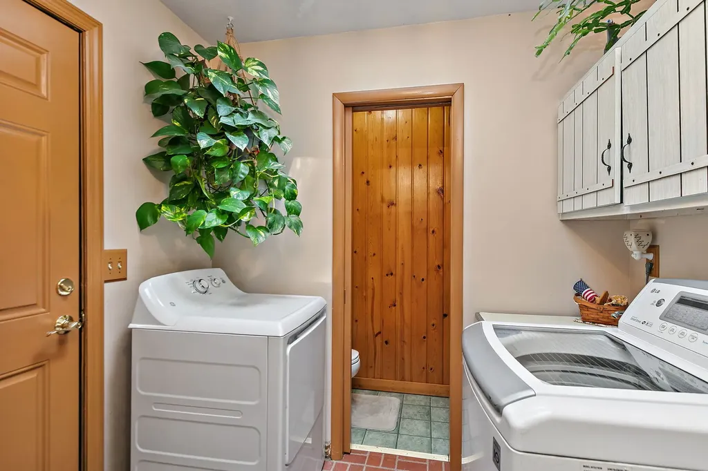 11118 Lincoln Street Huntley IL 60142